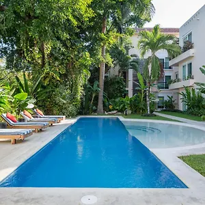  Apartment Tendenza Centro